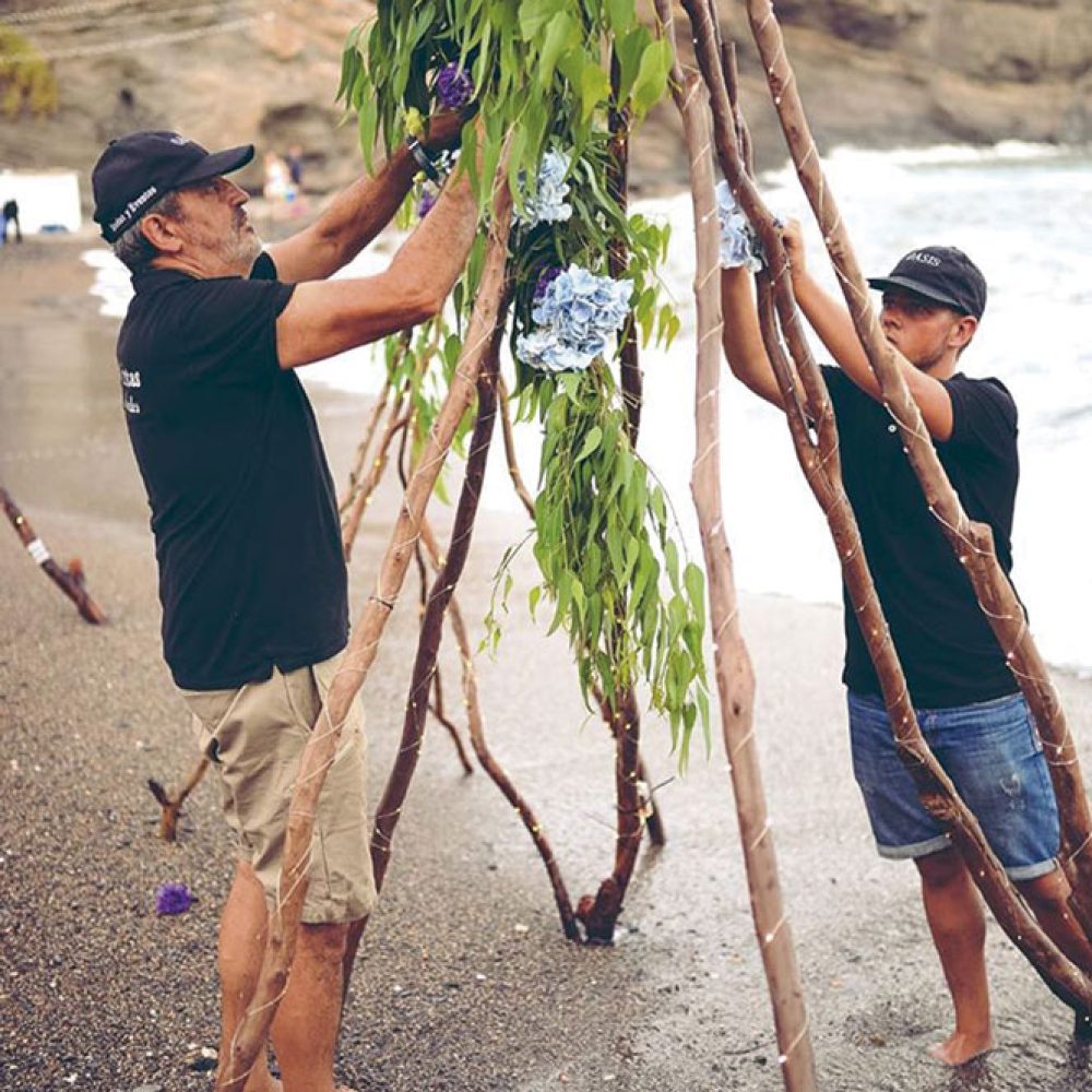 Decoración floral para eventos en la playa floristas profesionales Cartagena