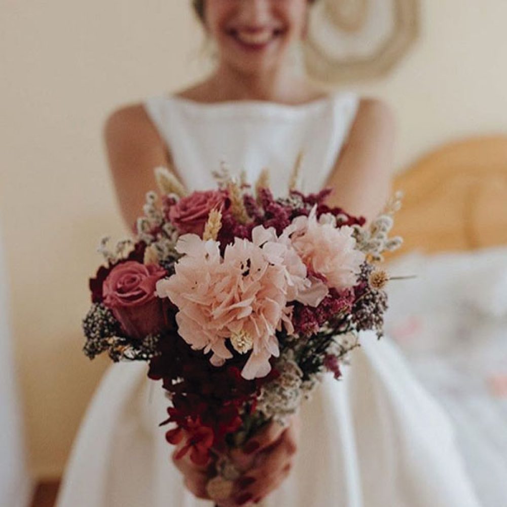 Venta online de ramos de novia hechos a medida floristería Cartagena